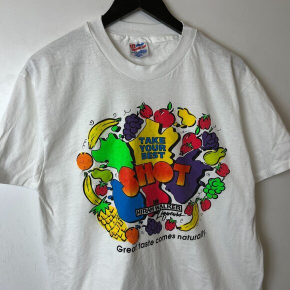 Hiram Walker Liquers T Shirt Vintage 90s Medium M Adult White Graphic Tee - Picture 12 of 16